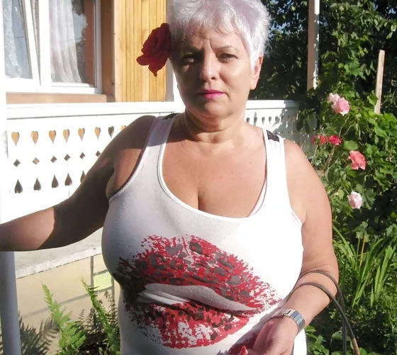annie-libertine-cagnes-sur-mer