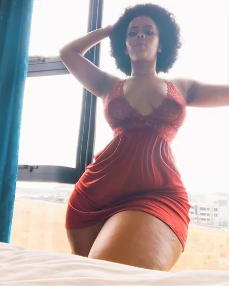 evelyne-libertine-boulogne-billancourt